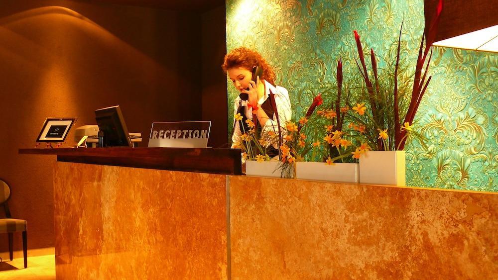 Hotel Paradis كلوج-نابوكا المظهر الخارجي الصورة