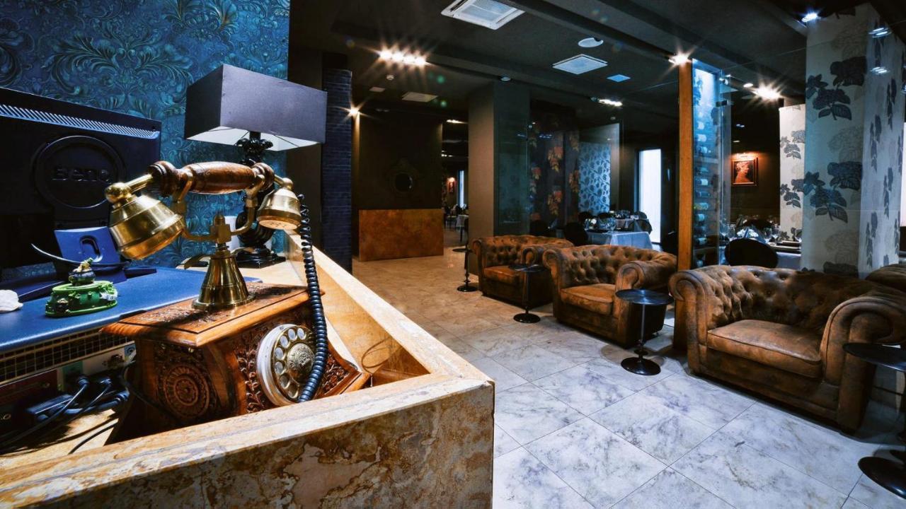 Hotel Paradis كلوج-نابوكا المظهر الخارجي الصورة