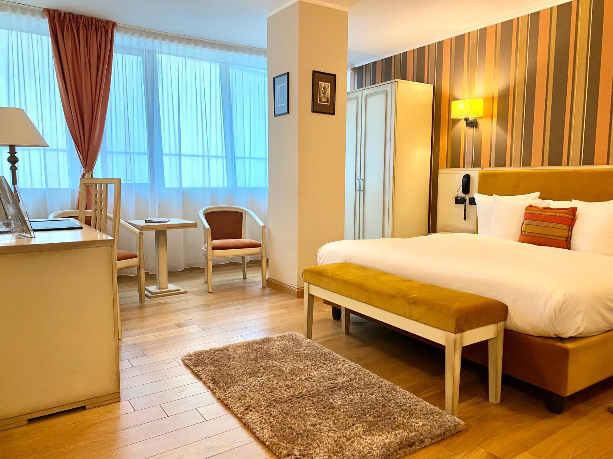 Hotel Paradis كلوج-نابوكا المظهر الخارجي الصورة
